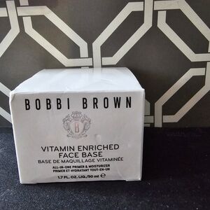 Bobbi Brown White Face Base